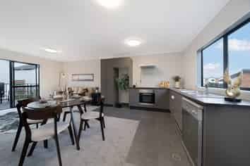 66/172 McLead Rd, Te Atatu South