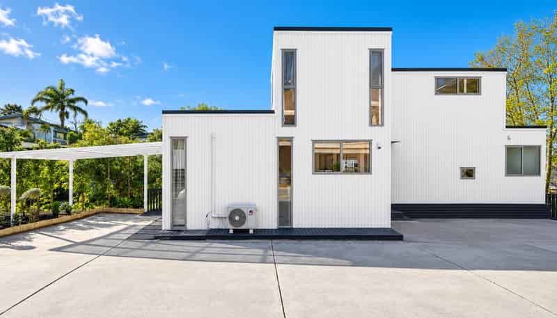 2/8 Onepoto Road, Hauraki