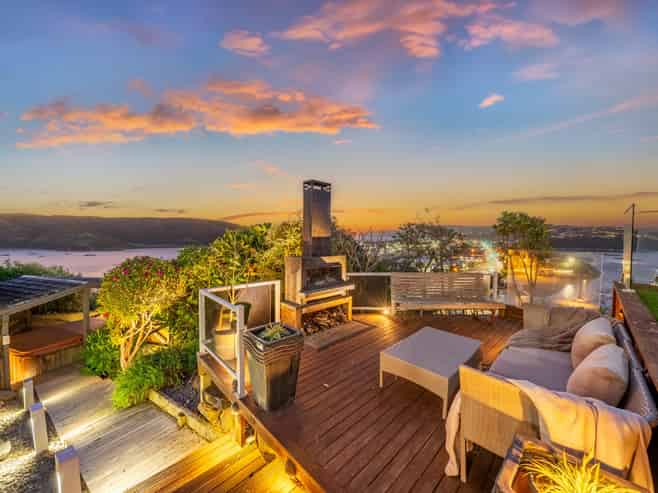 62 Kiriwai Road, Paremata