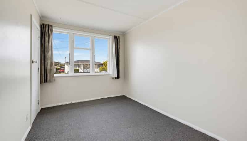 15 Cameron Crescent, Masterton