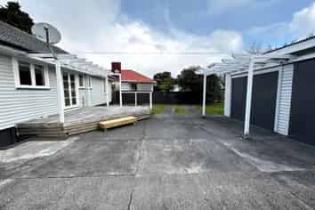 41 Tamatea Avenue, Point England