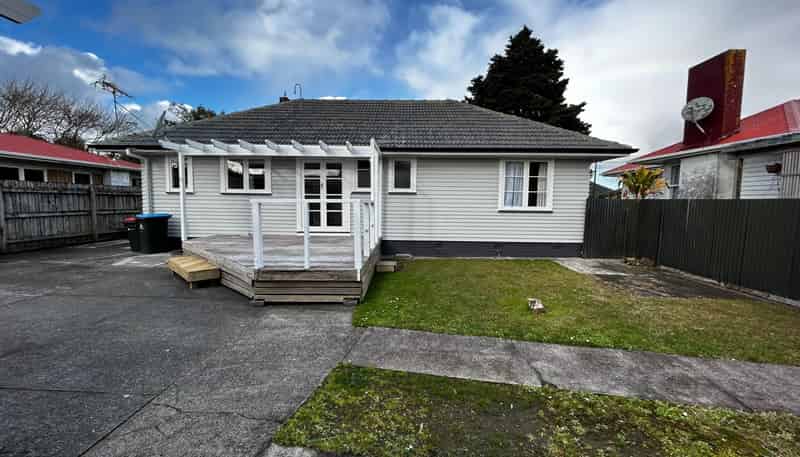 41 Tamatea Avenue, Point England