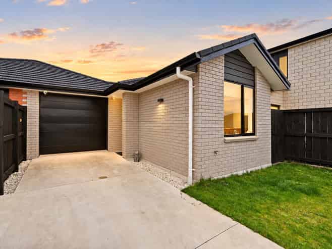 2/3 Tiro Place, Rototuna North