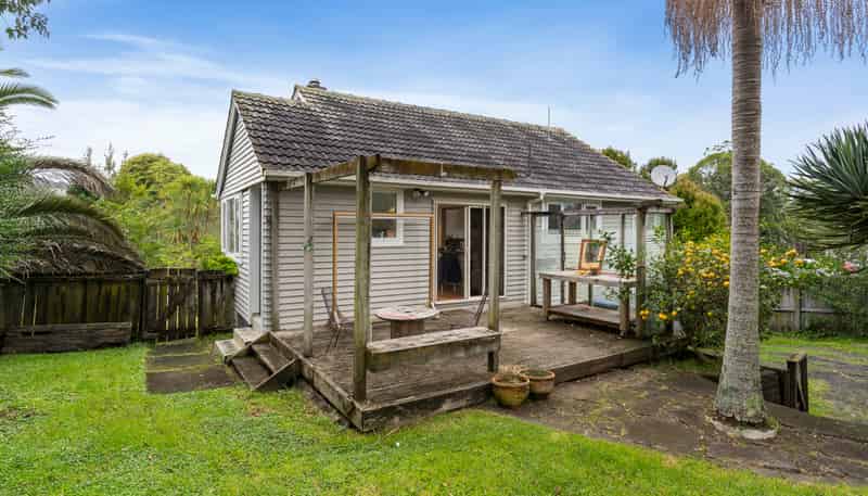 73 Castledine Crescent, Glen Innes