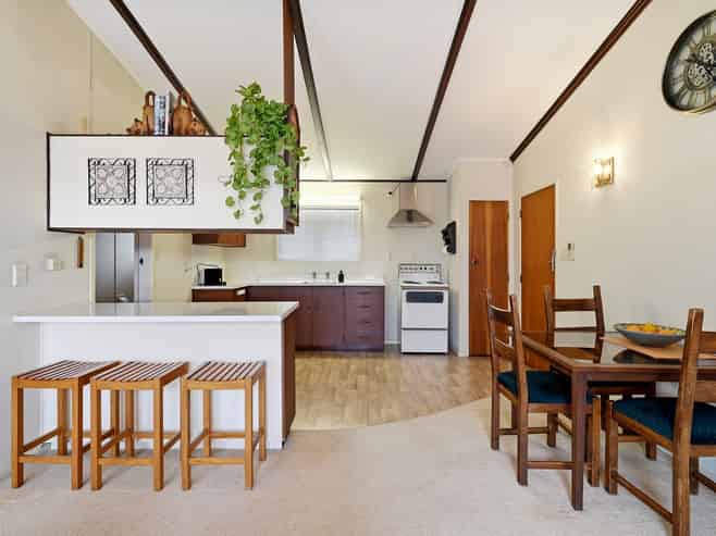1/175 Clayton Road, Mangakakahi