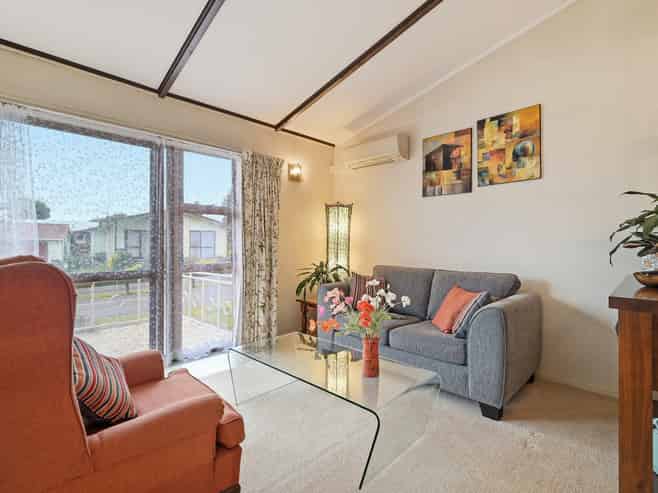 1/175 Clayton Road, Mangakakahi