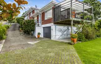2/8 Phillipa Place, Browns Bay
