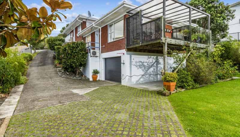 2/8 Phillipa Place, Browns Bay