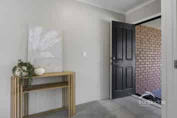 4 Warhol Place, Rolleston
