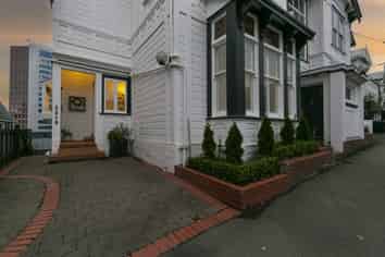 2/219 The Terrace, Wellington Central