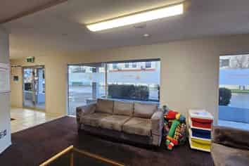 400sqm tenancy with parking