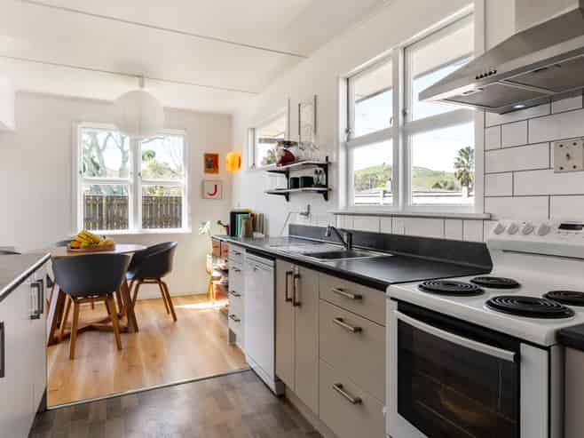 61 Owen Road, Outer Kaiti