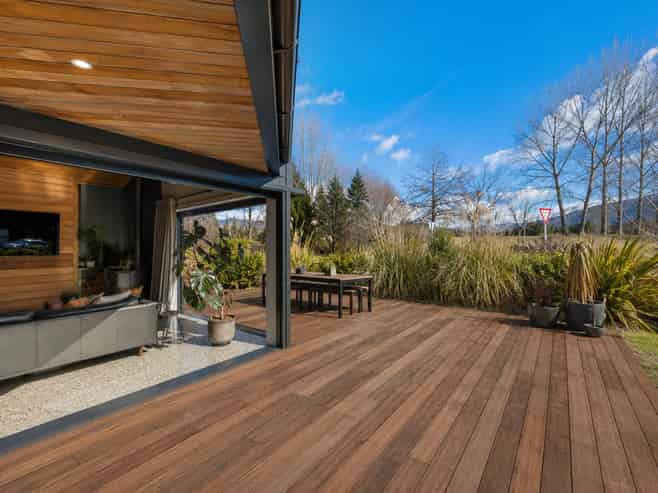 2 Brodie Avenue, Arrowtown