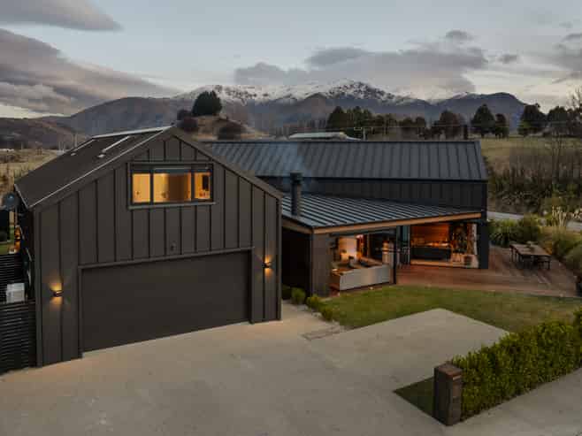 2 Brodie Avenue, Arrowtown