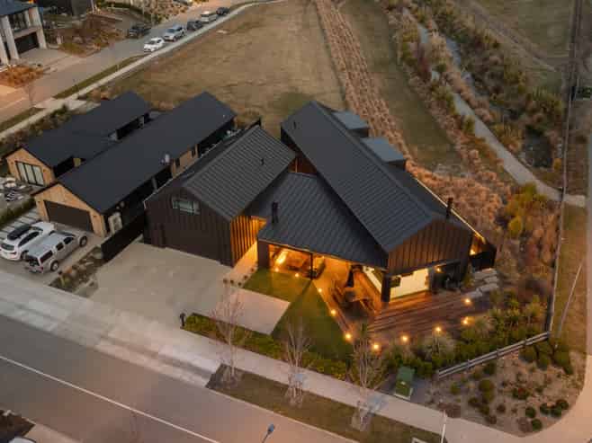 2 Brodie Avenue, Arrowtown