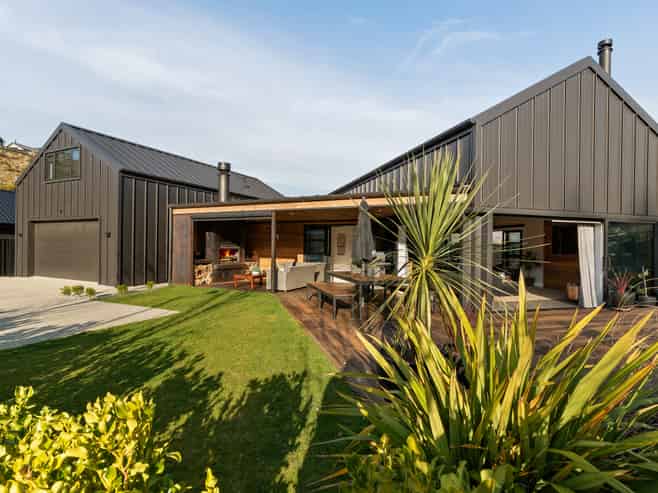 2 Brodie Avenue, Arrowtown