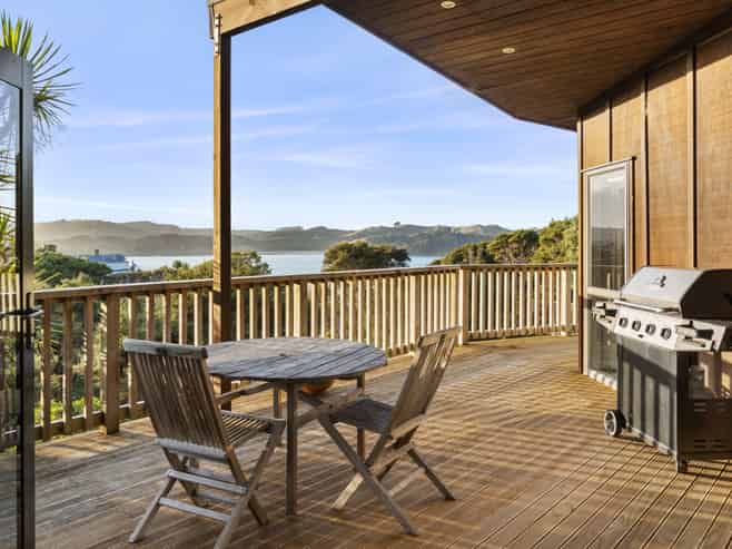 4 Bay View Road, Raglan