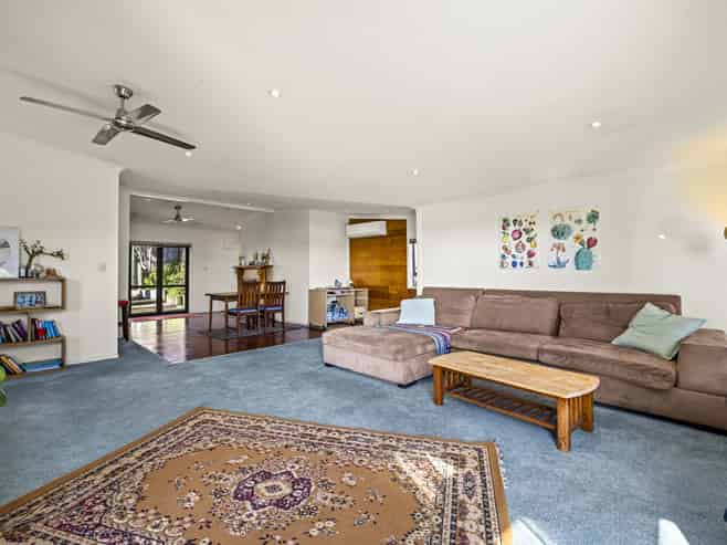 4 Bay View Road, Raglan