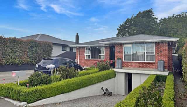 14 Smitheram Street, Allenton