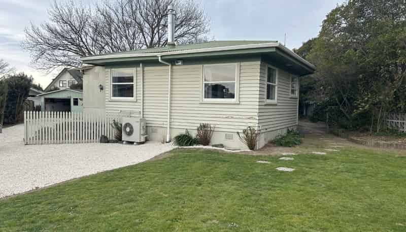 13 Corry Crescent, Witherlea