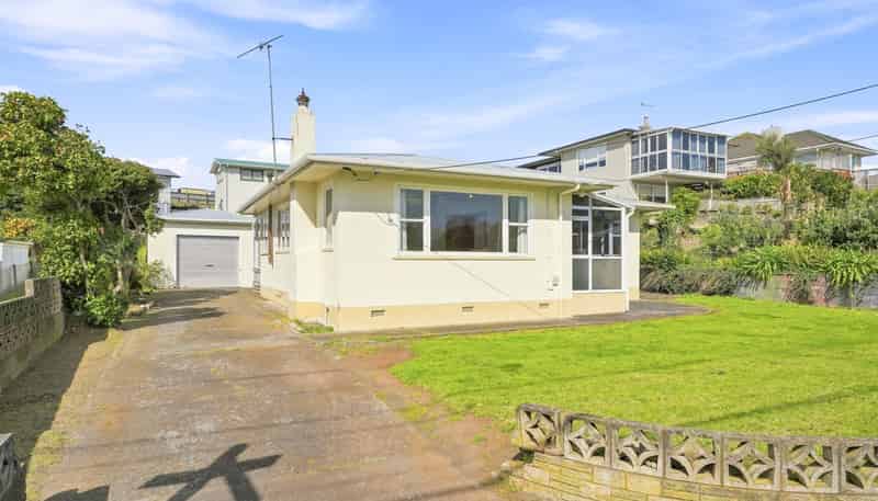 42 Totara Street, Tawhero