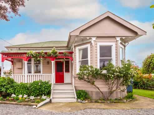 12 Parker Street, Mayfield