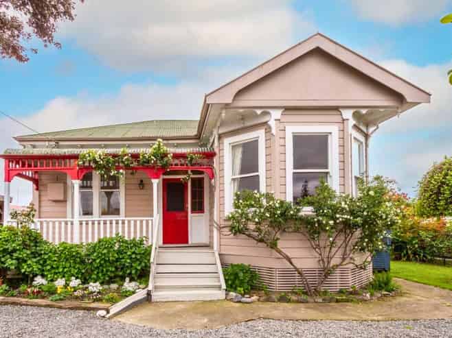 12 Parker Street, Mayfield