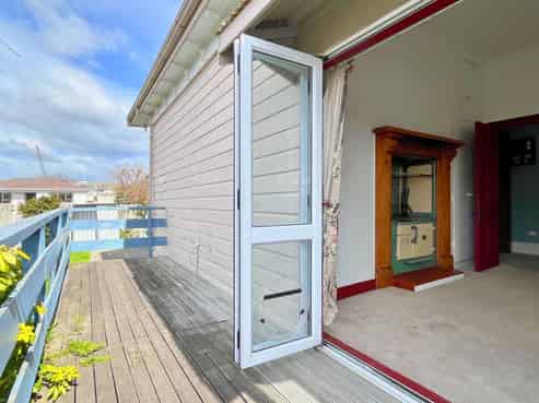 12 Parker Street, Mayfield