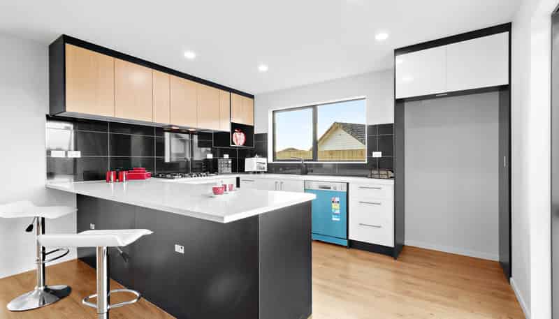 6 Huahua Crescent, Papakura