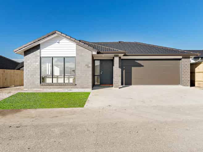 6 Huahua Crescent, Papakura