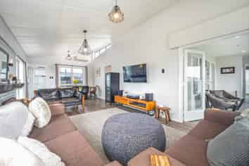 16 Linklater Avenue, Foxton Beach