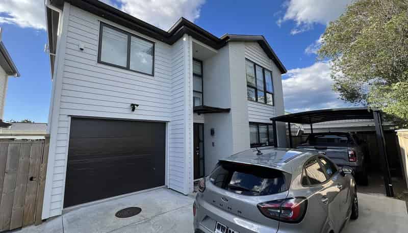 23E Hill Crescent, Papakura