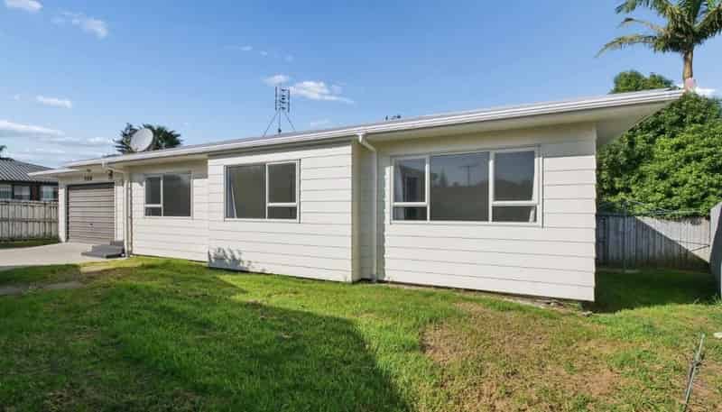 58B Millers Road, Brookfield