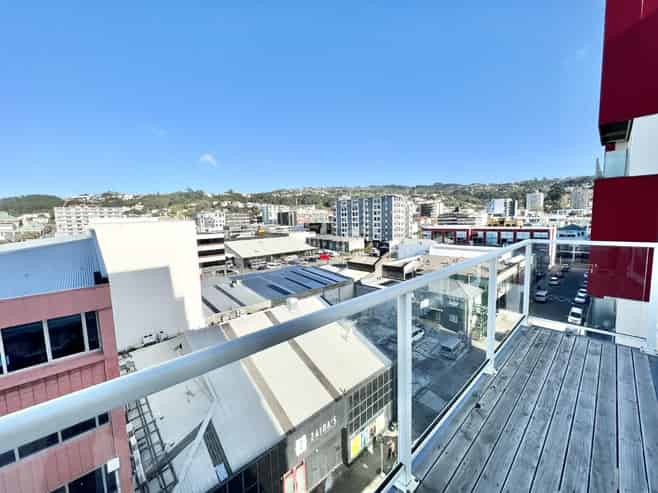 802A/170 Taranaki Street, Te Aro