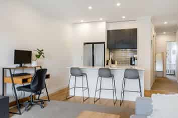 2/3 Genevieve Lane, Hobsonville