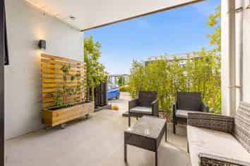 2/3 Genevieve Lane, Hobsonville
