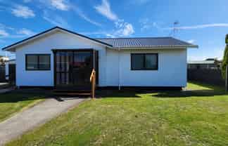 11 Heather Lea, Hawera