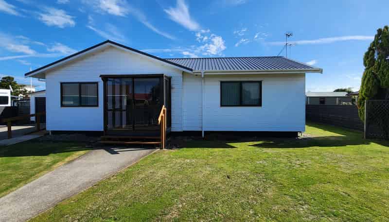 11 Heather Lea, Hawera