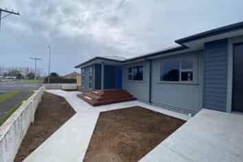 99 Mclean Street, Waitara