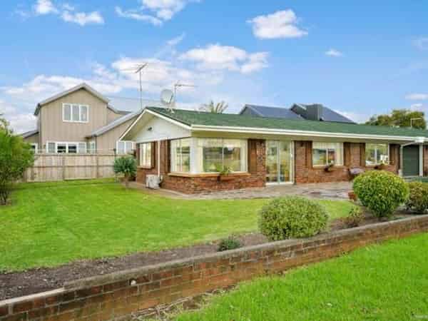 2/25 McCrystal Avenue, Bucklands Beach