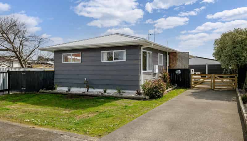 4 Halleys Court, Feilding