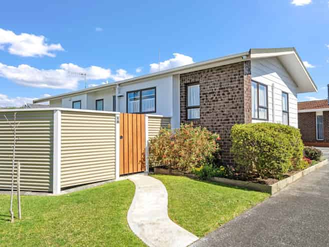 6A Coleridge Place, Tikipunga
