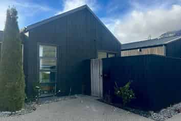a/21 Alps View Place, Dalefield/Wakatipu Basin