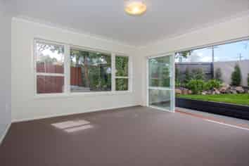 101C St Andrews Road, Epsom