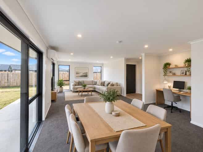 18 Piwakawaka Place, Leeston
