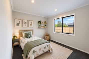 18 Piwakawaka Place, Leeston