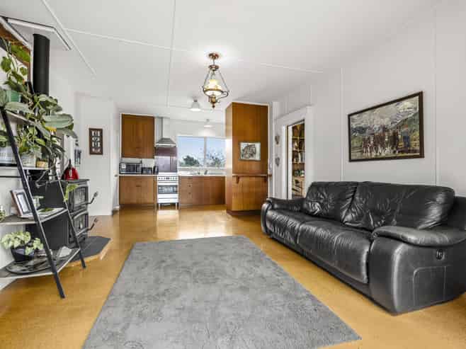 5209 Highway 22, Waingaro
