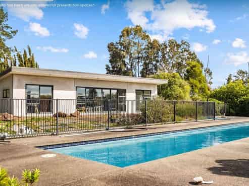  

Prime Kerikeri Industrial Compound + Land +...