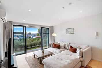2/388 Hibiscus Coast Highway, Orewa