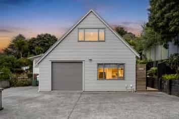 190 Golf Road, Titirangi